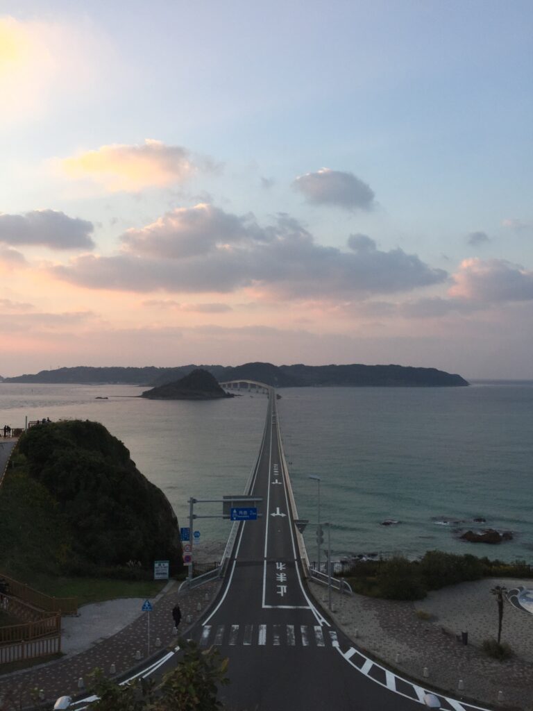 角島大橋 夕方